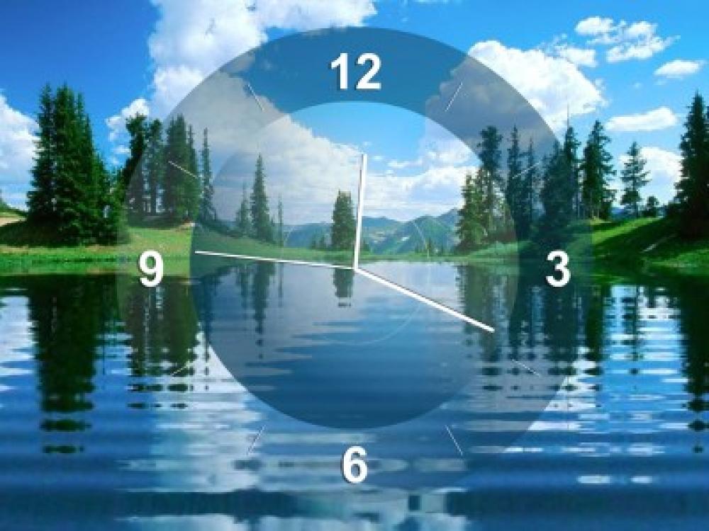 Lake Clock Screensaver 2.2 (Freeware 3.41Mb)
