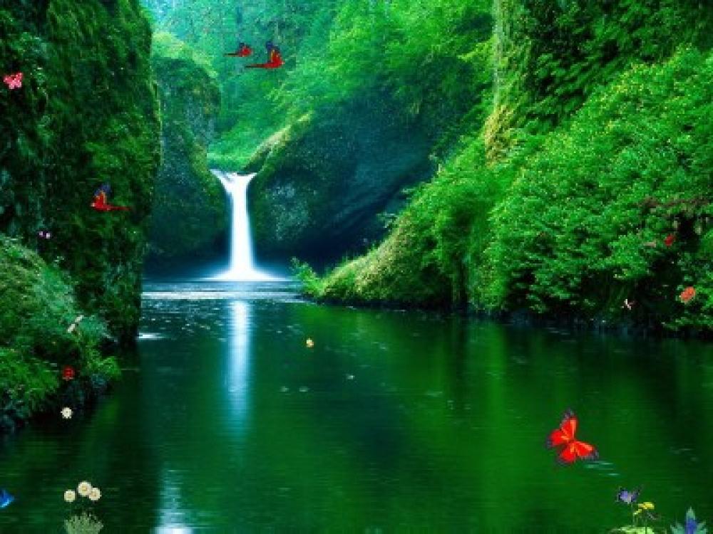 Green Waterfalls 2.0 (Freeware 3.47Mb)